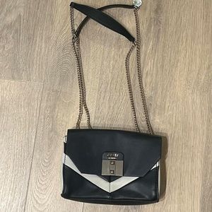 Guess crossbody bag